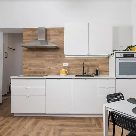 Darnell Apartment