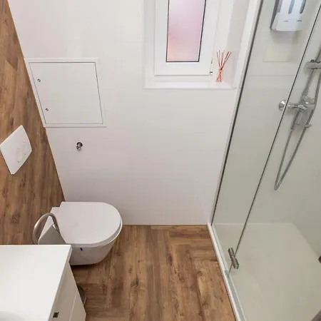 Apartment Darnell